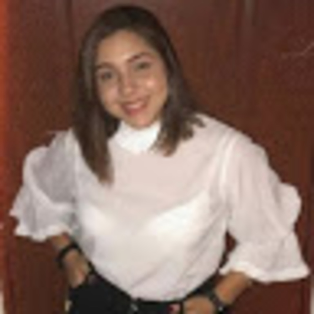 Meet your Posher, Maria natalia